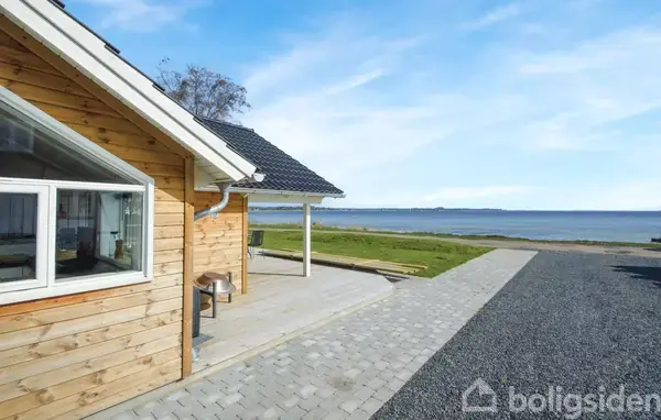 Fritidsbolig på Strandvejen Grønninghoved 23A, 6093 Sjølund