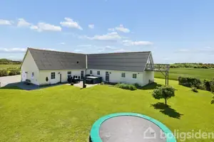 Villa på Nygårdsvej 79, 9480 Løkken