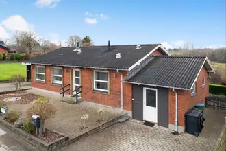 Villa på Skovvej 25, Thorning, 8620 Kjellerup