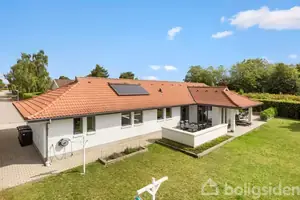 Villa på Ågårdsvænget 8, 4130 Viby Sjælland