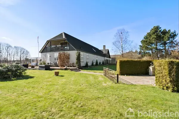 Landejendom på Allinggårdsvej 85, 8600 Silkeborg