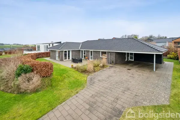 Villa på Rådyrvej 6, 8643 Ans By