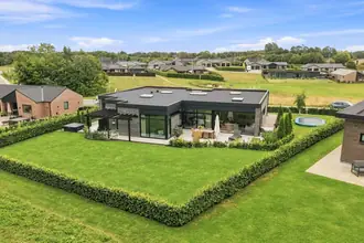 Villa på Vinkelgårdsvej 28, 6040 Egtved