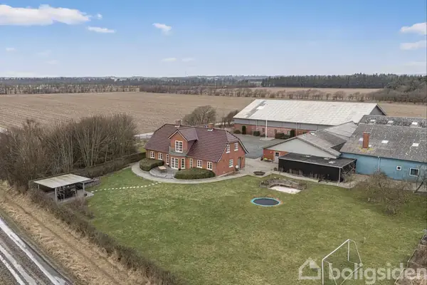 Planteavlsgård/-jord på Dejbjergvej 4, 6900 Skjern