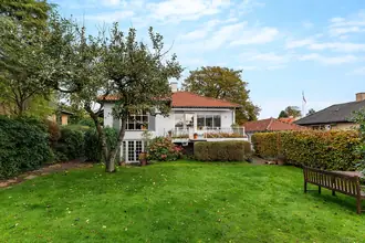 Villa på Sønderbakken 12, 2820 Gentofte