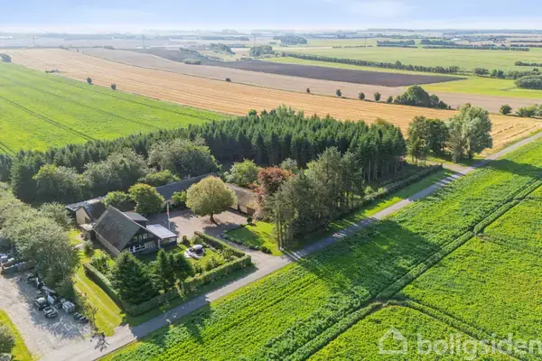 Landejendom på Byrstedhedevej 7, 9240 Nibe