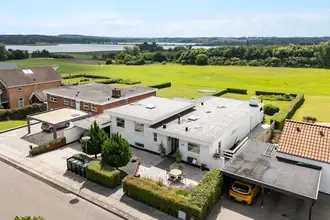 Villa på Arnakkegårds Alle 20, Arnakke, 4390 Vipperød