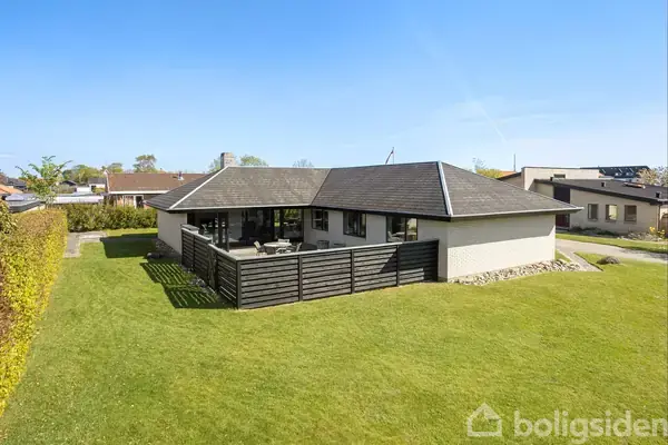 Villa på Åhaven 4, 9900 Frederikshavn