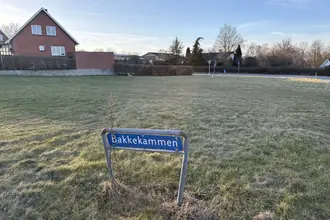 Helårsgrund på Bakkekammen 2, 4370 Store Merløse