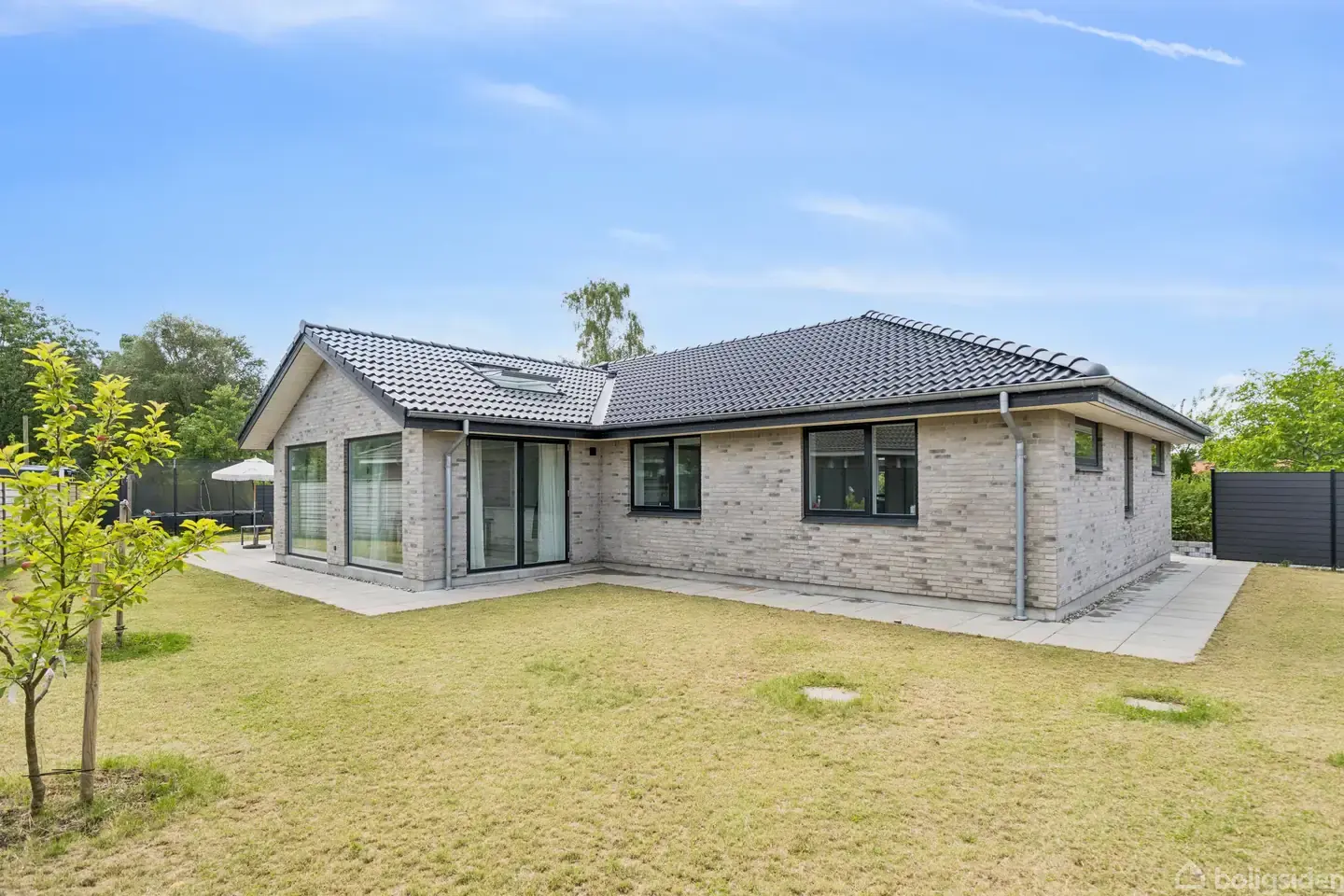 Villa på Mødalvej 2, 8471 Sabro