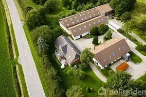 Landejendom på Hvalpsundvej 20, 9610 Nørager