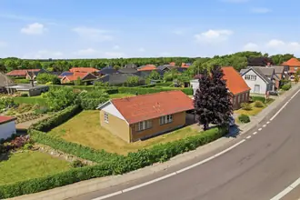 Villa på Vardevej 21, Sig, 6800 Varde