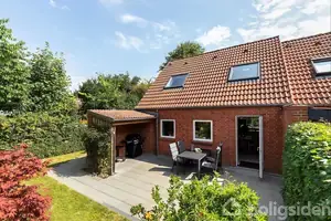 Villa på Lystrup Stationsvej 8, 8520 Lystrup