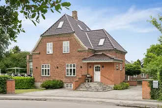 Villa på Dronning Margrethes Vej 43, 4000 Roskilde