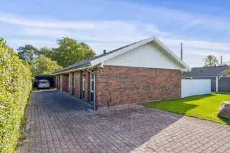 Villa på Bjergfyrvangen 12, Stige, 5270 Odense N