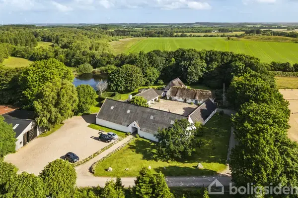 Landejendom på Herningvej 35, 7480 Vildbjerg