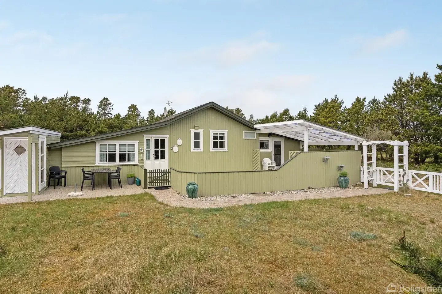 Unikt sommerhus i 2. klitrække i Lyngså