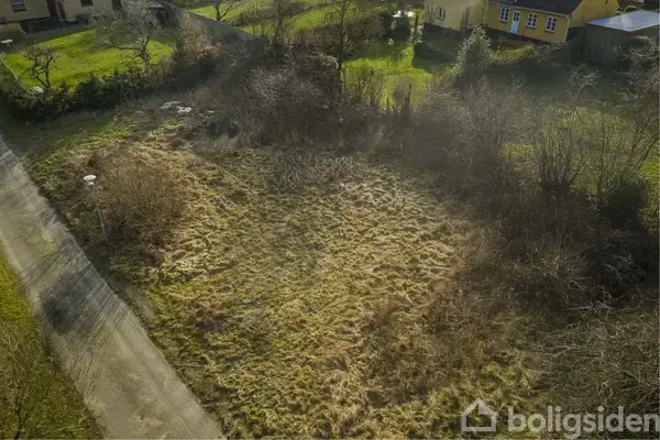 Helårsgrund på Pihls Allé 7, 3760 Gudhjem