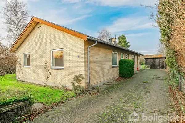 Villa på Baldersvej 6, 4873 Væggerløse