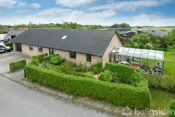 Villa på Rundmarken 9, 9800 Hjørring