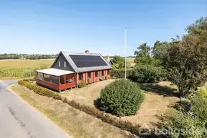 Villa på Sandershøjvej 3, 3782 Klemensker