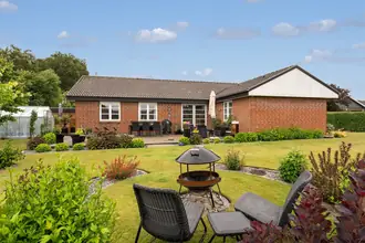 Villa på Thulevej 85, 6715 Esbjerg N