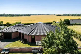 Villa på Søndervej 32, 4735 Mern