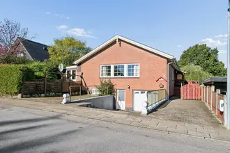 Villa på Nylandsvej 11, 7441 Bording