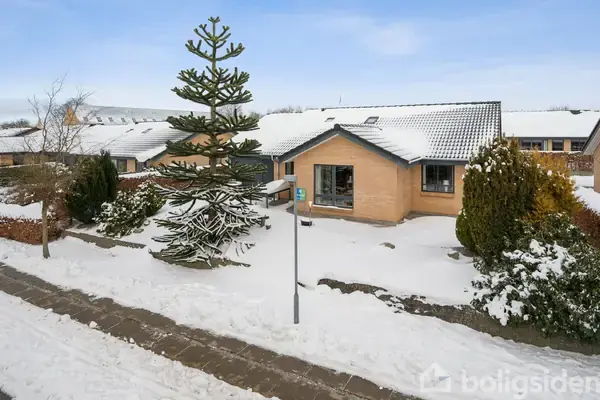 Villa på Højager 40, 8382 Hinnerup