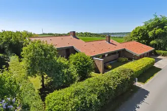 Villa på Trenmosevej 6, Knudby, 8831 Løgstrup