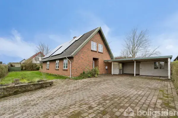 Villa på Næråparken 8, 5792 Årslev