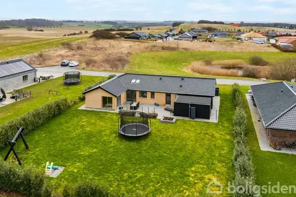 Villa på Bakkevangen 8, 4400 Kalundborg