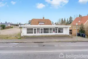 Villa på Marielyst Strandvej 26, 4873 Væggerløse