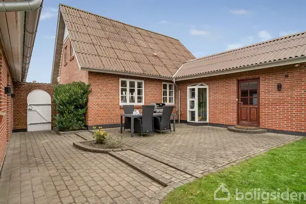 Villa på Lykkesvej 1, 6800 Varde