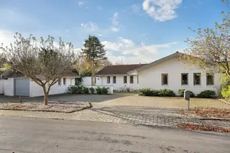 Blokhusvej 1 Villa, Ejerlejlighed