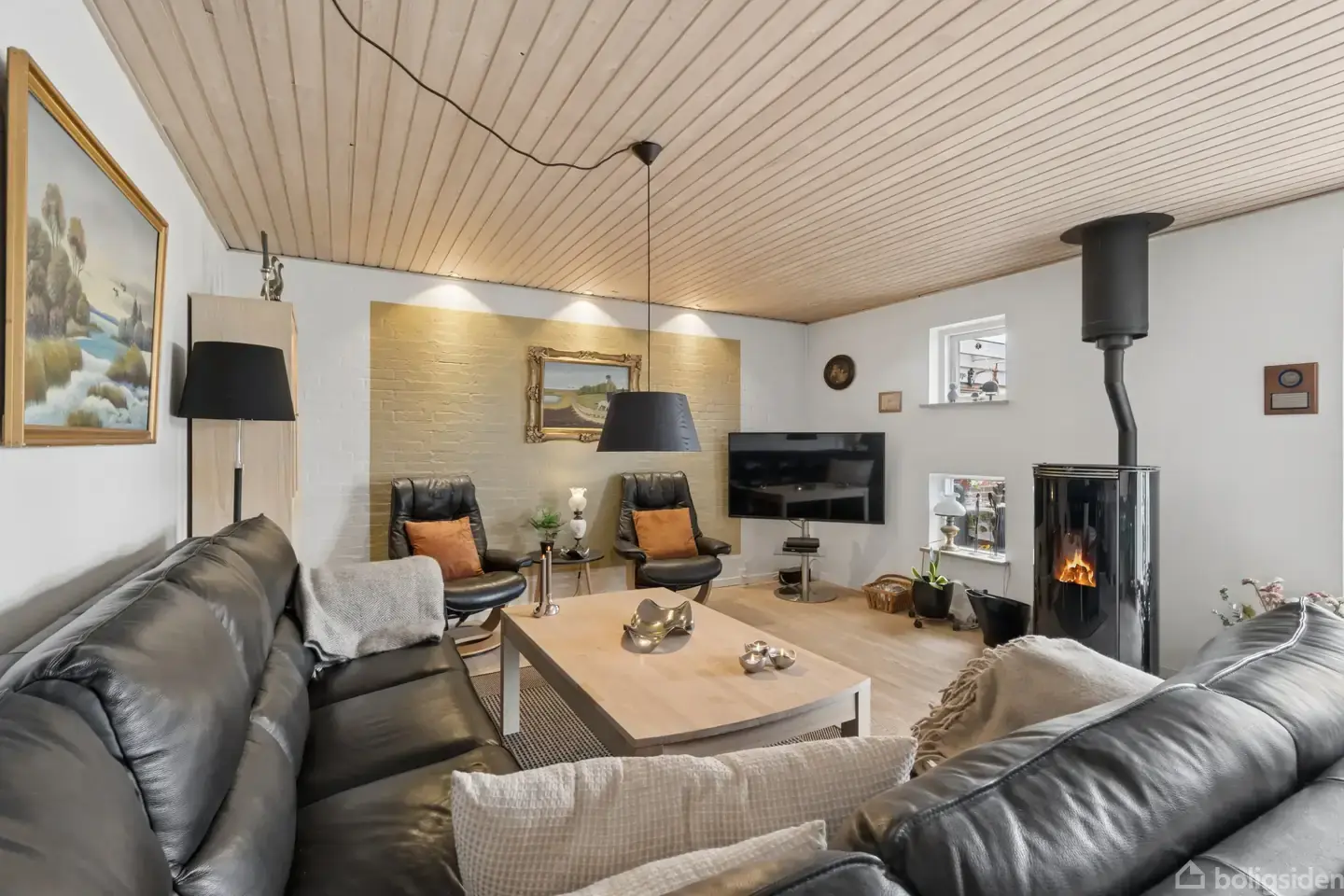 Velholdt villa med hjemlig atmosfære og skønne opholdsrum! - Visning 3