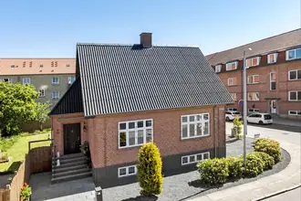 Villa på Skolevej 8, Randers By, 8920 Randers NV