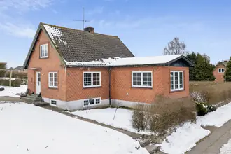 Villa på Søndermarksvej 13+11, Stenild, 9500