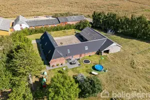 Villa på Holmdrupvej 8, 5881 Skårup Fyn