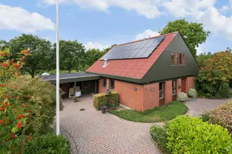 Villa på Rønnebærvej 6, Alslev, 6800 Varde