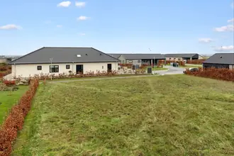 Helårsgrund på Hjertegræsbakken 11, 8930 Randers NØ