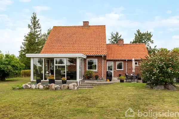 Villa på Bellingegårdsvej 2, 4800 Nykøbing F