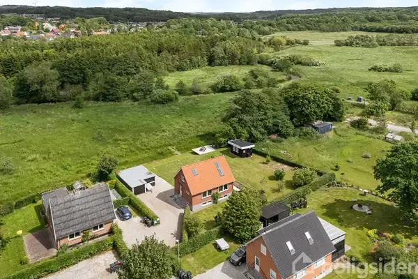 Villa på Kirsebærvej 4, 8870 Langå