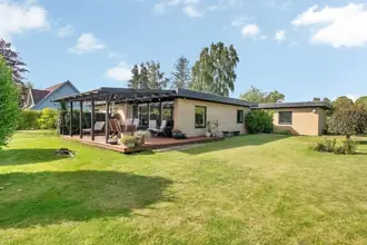 Villa på Møgelgårdsvej 36, 8520 Lystrup