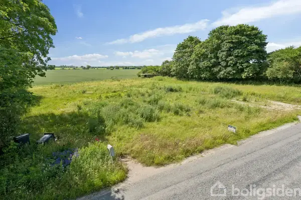 Landejendom på Broholmsvej 22, 4690 Haslev