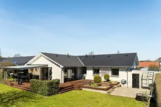 Villa på Tyttebærvej 6, 9530 Støvring