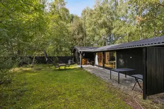 Fritidshus på Fredskovvej Øst 2, Bjerge Sydstrand, 4480 Store Fuglede