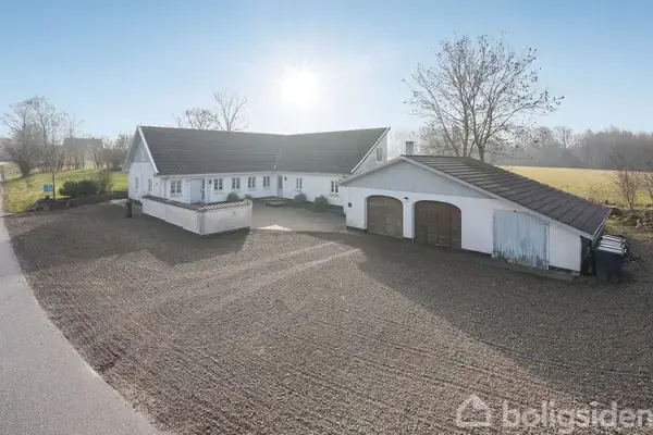 Villa på Bygaden 18, 8740 Brædstrup