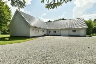 Villa på Diagonalvejen 99, Søndersthoved, 7323 Give