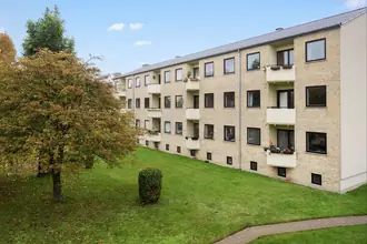Ejerlejlighed på Åfløjen 12, 1. th., 2700 Brønshøj